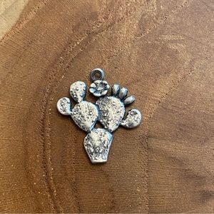 RETIRED James Avery prickly pear cactus charm, sterling silver 🌵